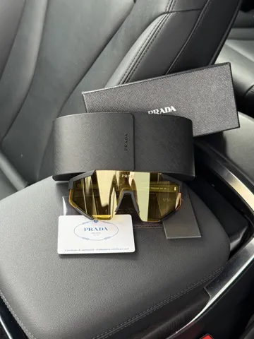 Prada Linea Rossa Yellow/Black SPS 04W DGO-04Q 130 3N